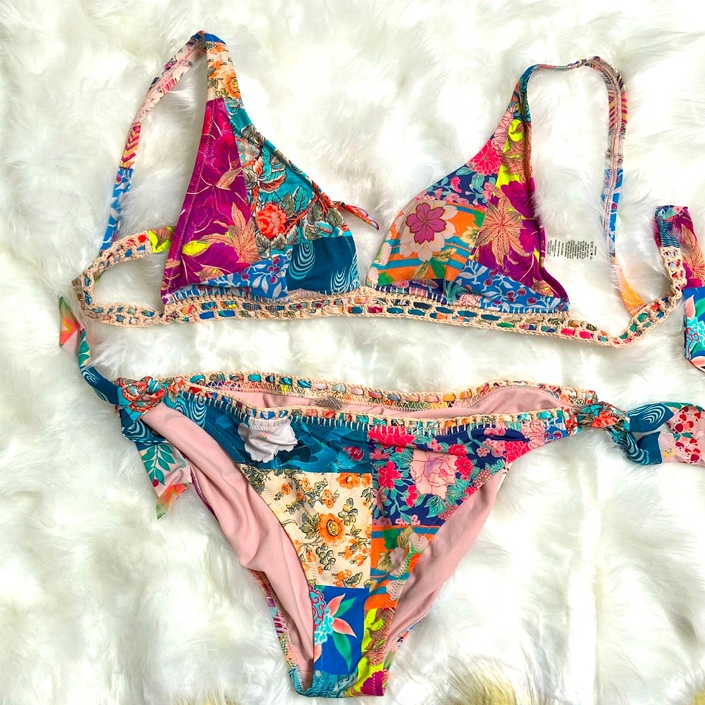 Johnny Was Tropical Floral Bikini XXL Caribbean Multi